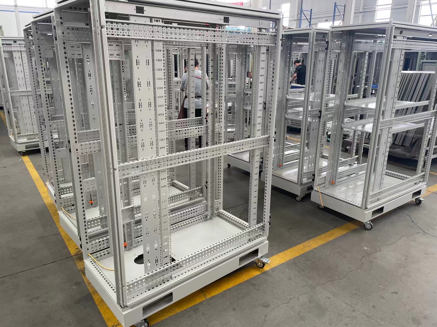 河源市机柜定制钣金加工定制 - 一站式服务